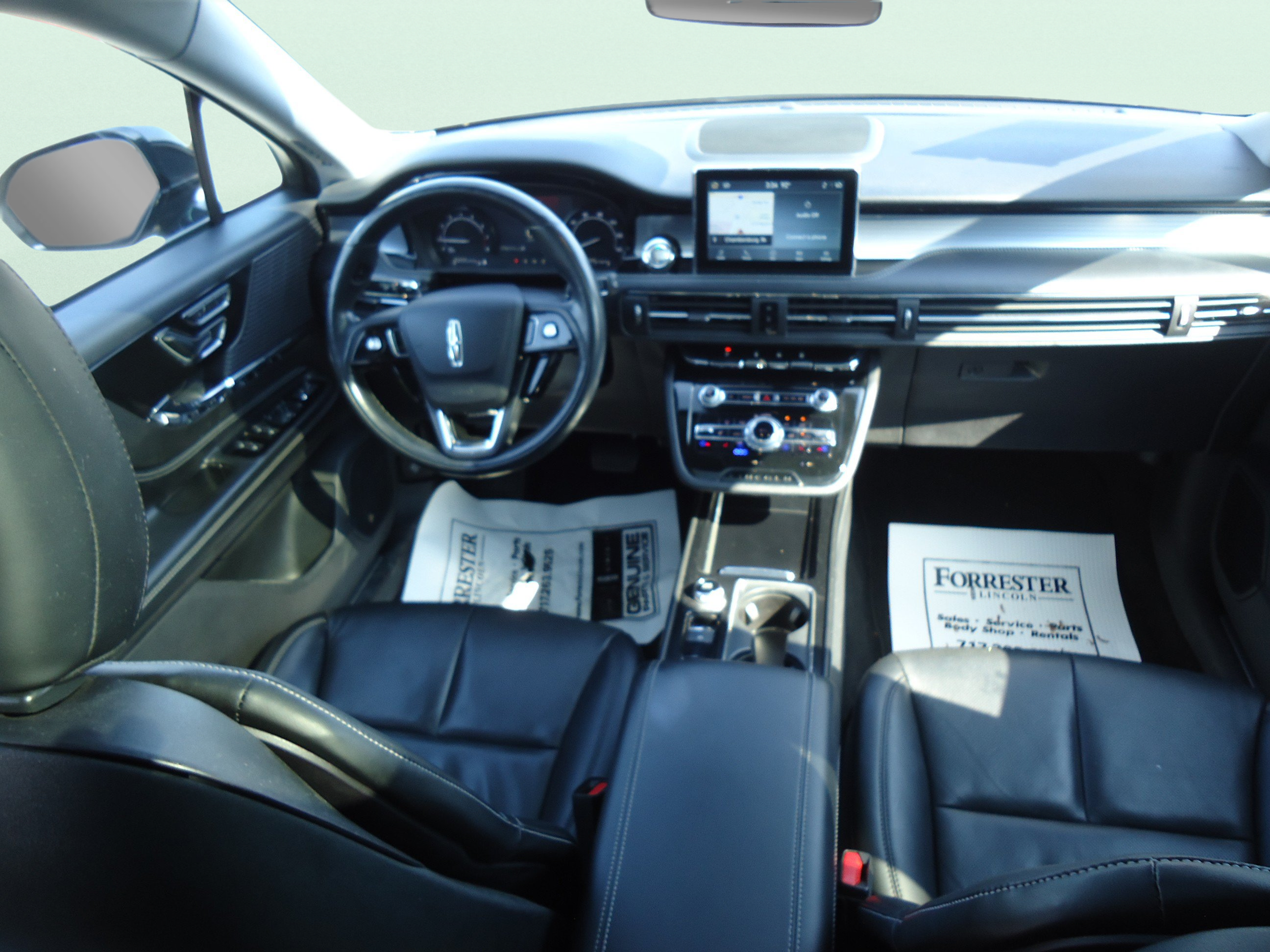 Used 2022 Lincoln Corsair AWD w/ Premium Package image 10