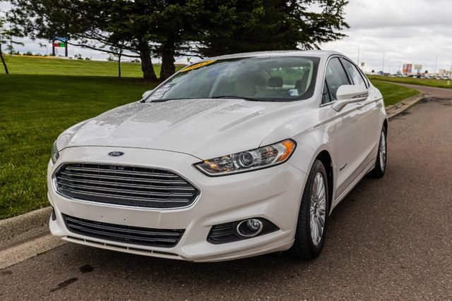 Used 2015 Ford Fusion SE w/ Equipment Group 502A FWD image 1