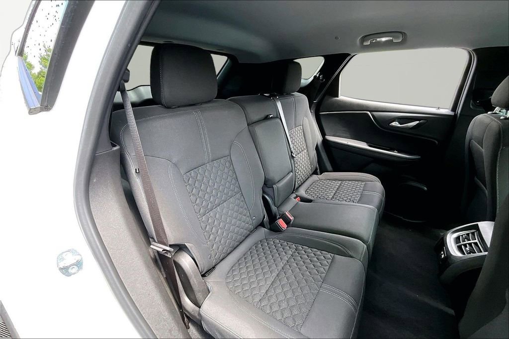 Used 2022 Chevrolet Blazer LT FWD image 17