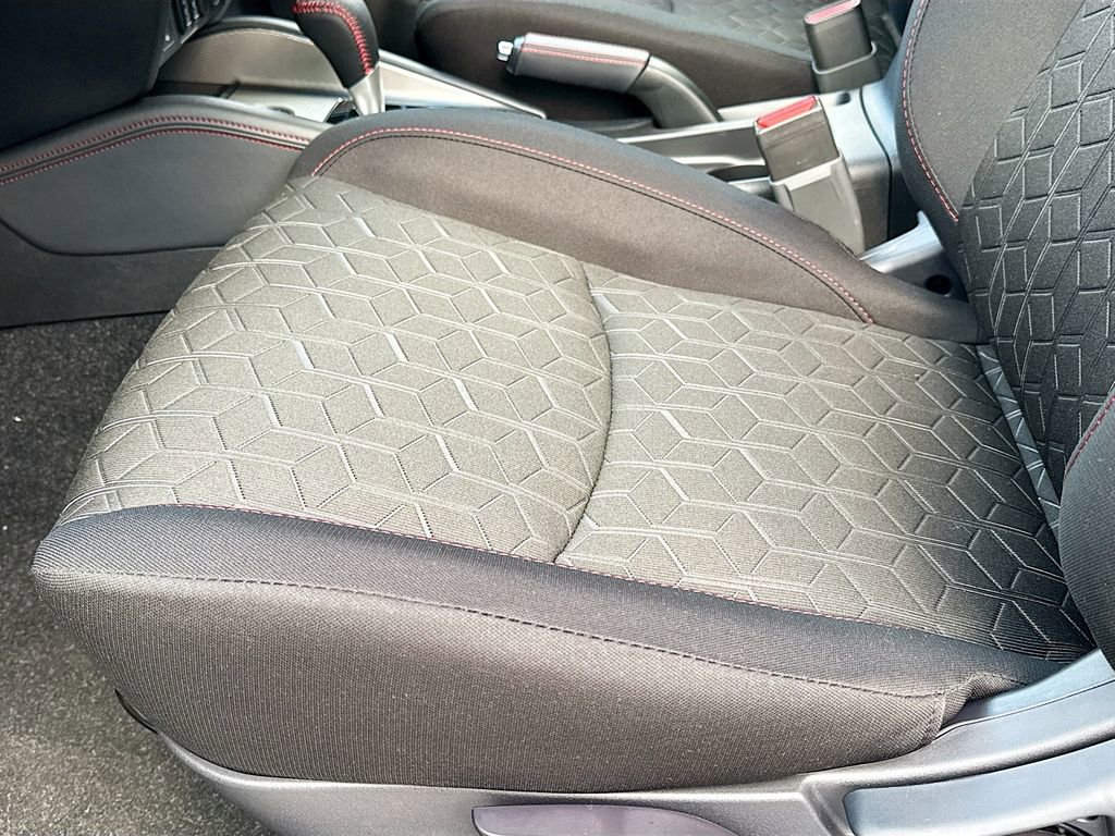 Used 2025 Mitsubishi Outlander Sport LE image 20