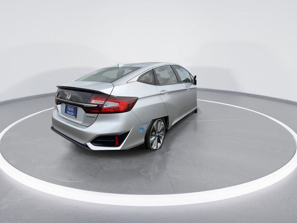 Certified 2021 Honda Clarity Plug-In Hybrid image 13