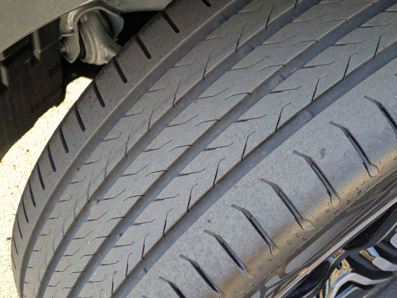 Certified 2025 Mercedes-Benz GLC 300 300 image 12