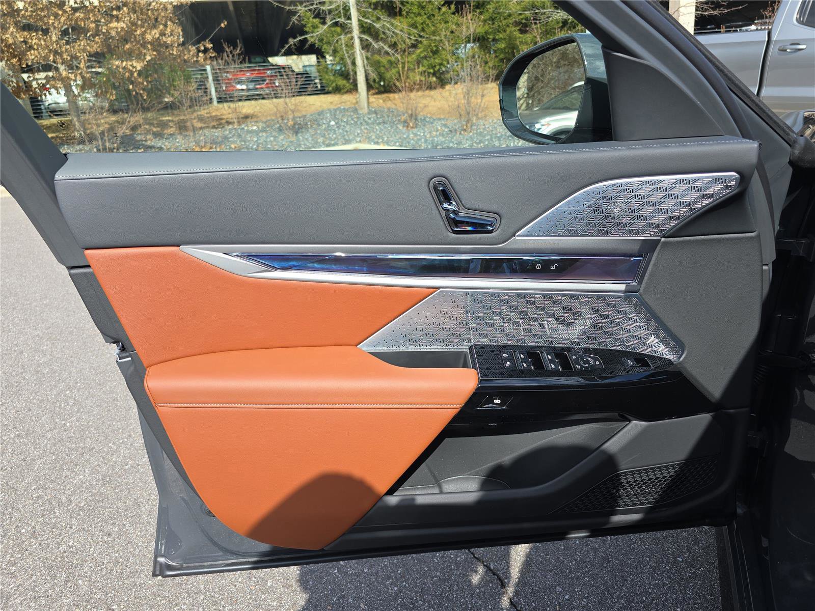 New 2026 BMW 760i xDrive w/ Executive Package image 19