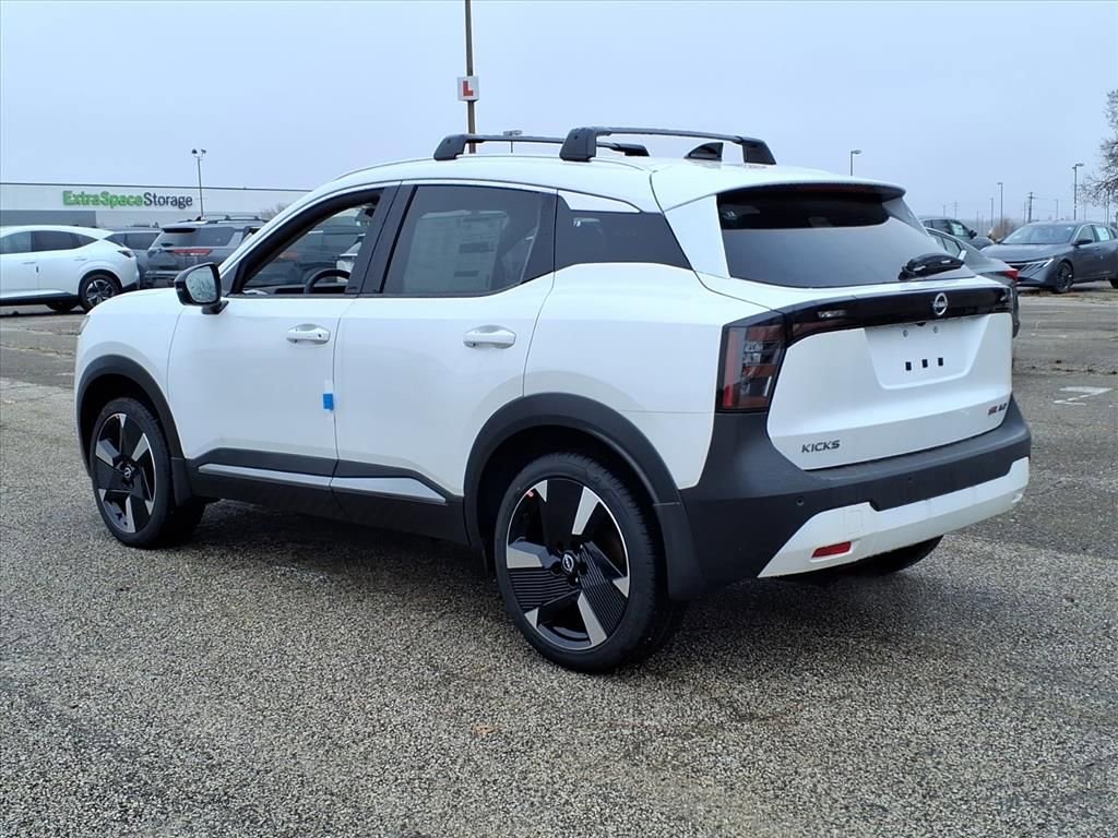 New 2026 Nissan Kicks SR w/ SR Premium Package image 5