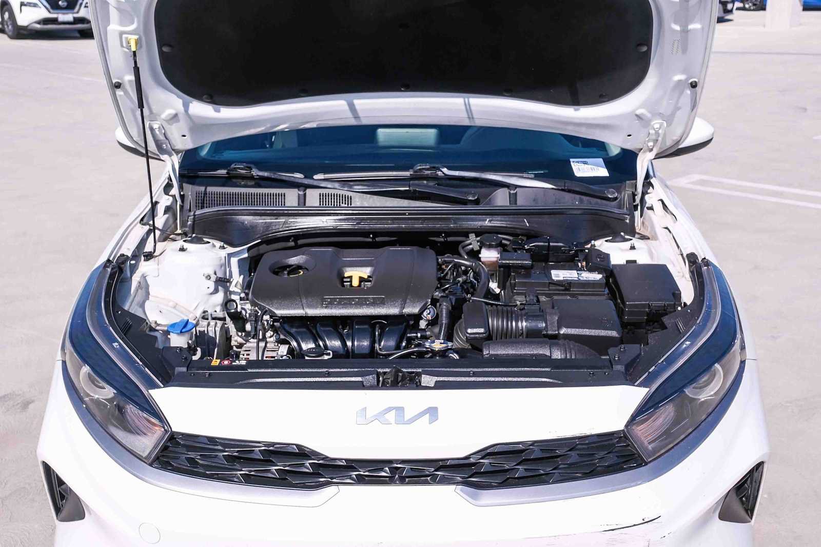 Used 2022 Kia Forte LXS FWD image 25