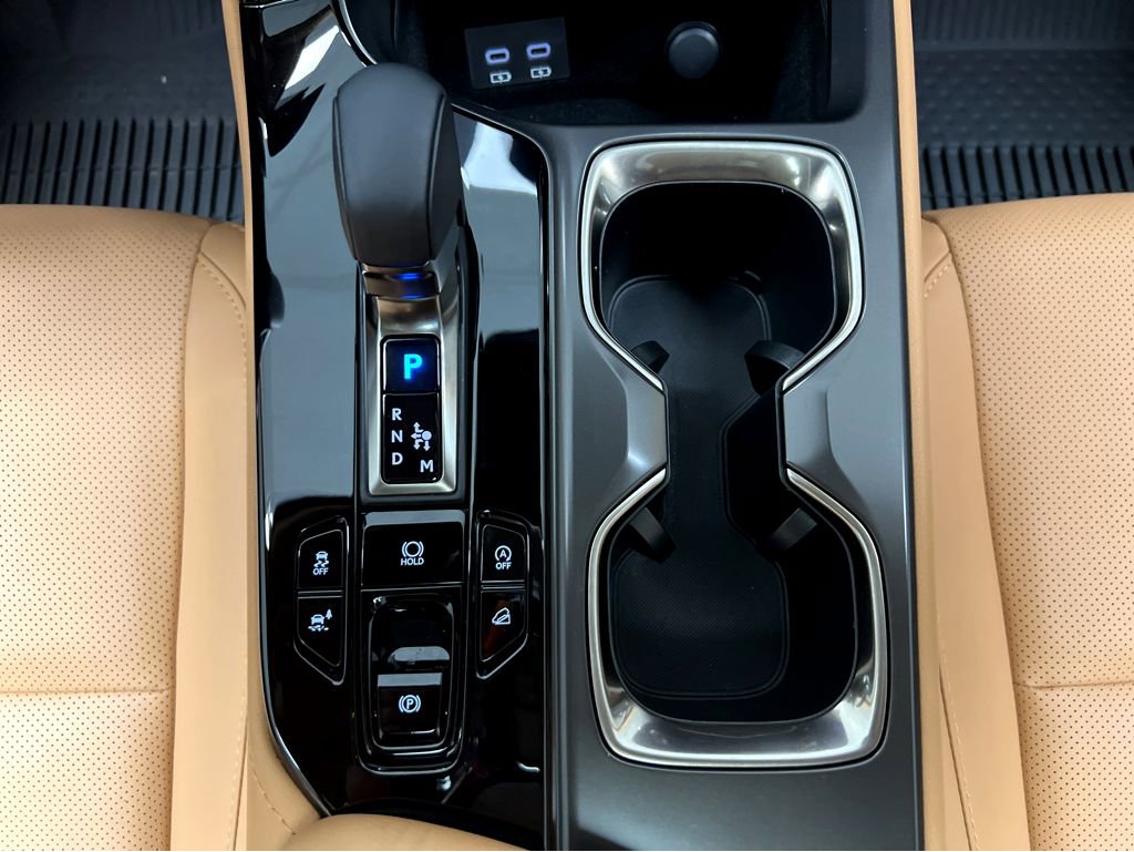 Certified 2026 Lexus NX 350 AWD w/ Accessory Package (2T) image 32
