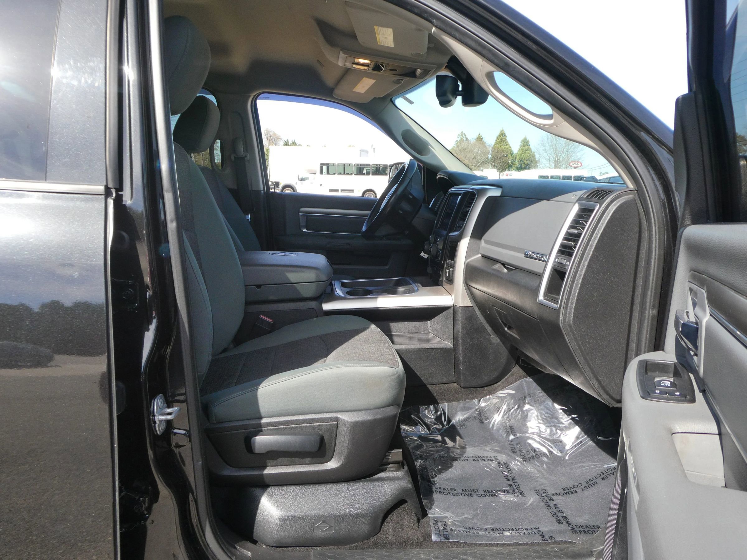 Used 2018 RAM 1500 Big Horn image 23