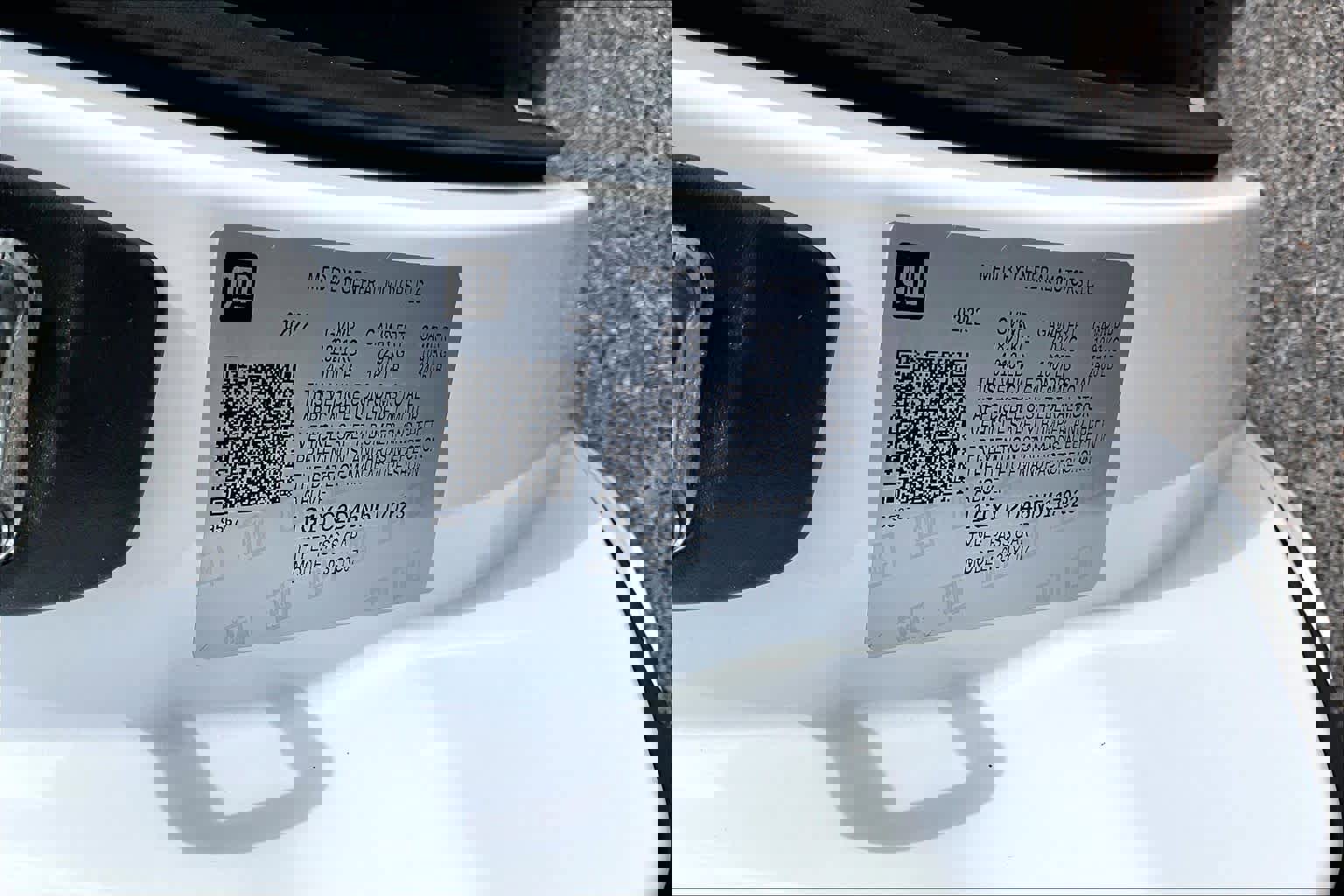 Used 2022 Chevrolet Corvette Stingray Premium Cpe w/ Engine Appearance Package image 32