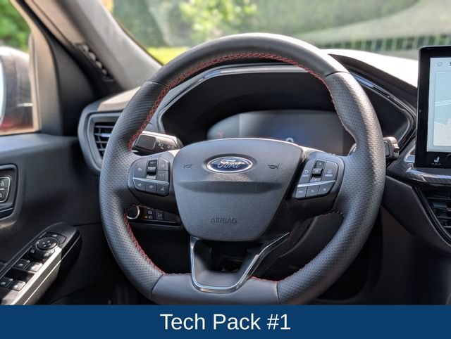 Used 2024 Ford Escape ST-Line w/ Tech Pack #1 AWD/4WD image 14