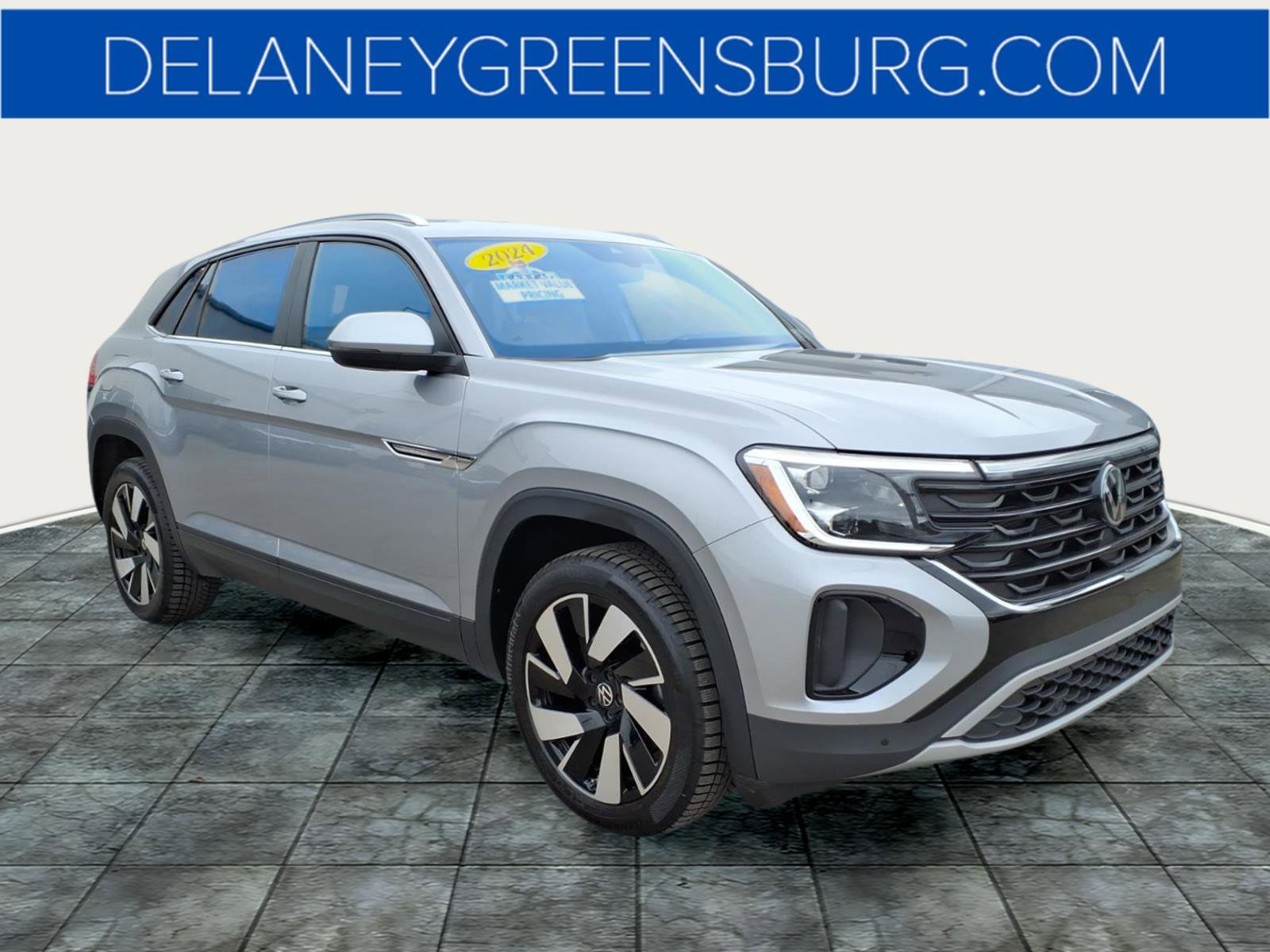 Used 2024 Volkswagen Atlas Cross Sport SE image 1