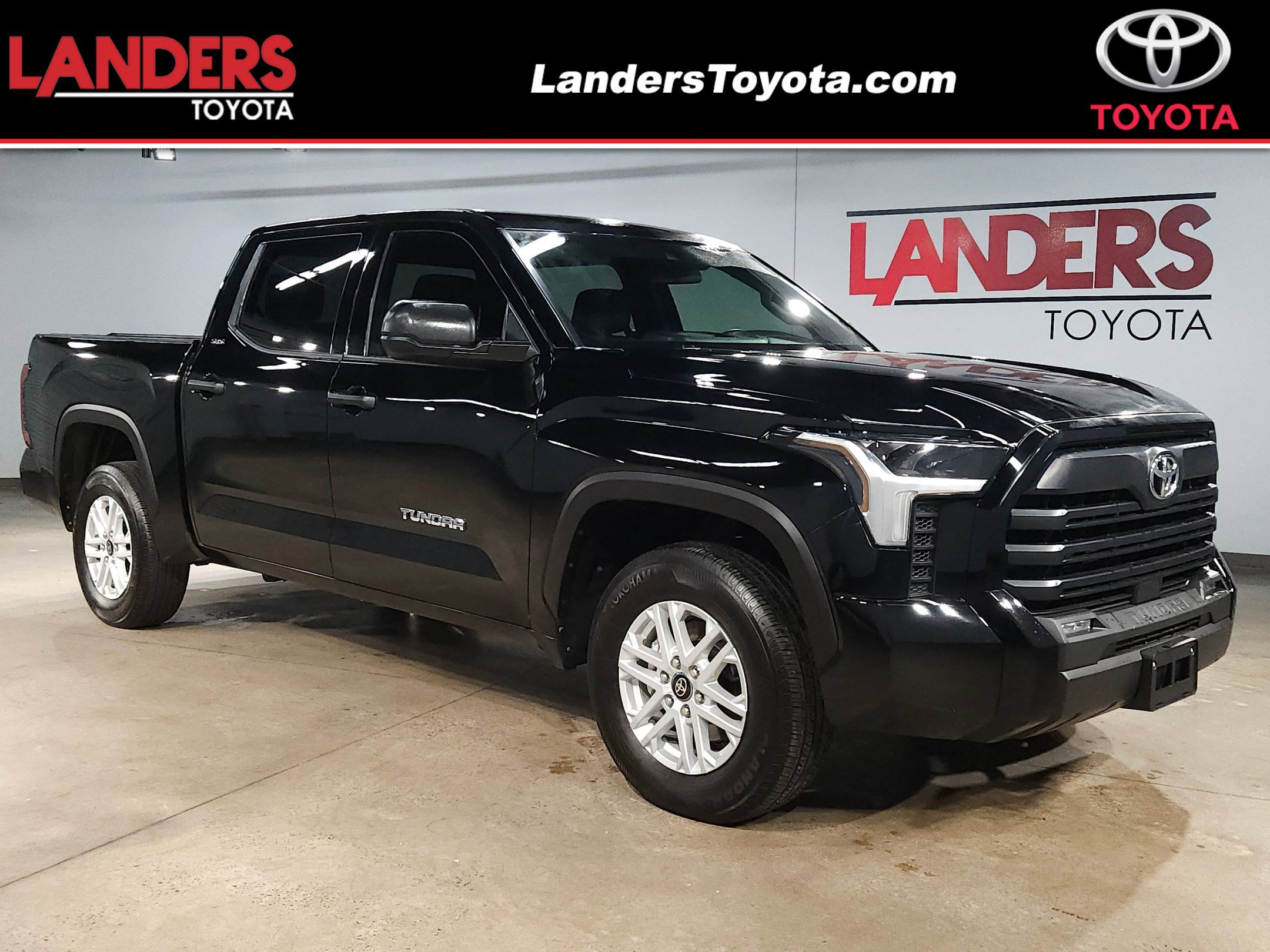 Used 2025 Toyota Tundra SR5 video 1