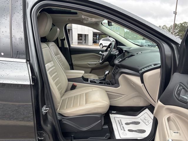 Certified 2019 Ford Escape SEL image 21