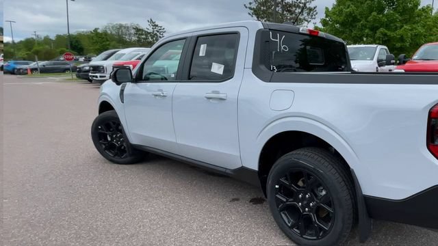 New 2026 Ford Maverick Lariat w/ Black Appearance Package AWD/4WD image 4