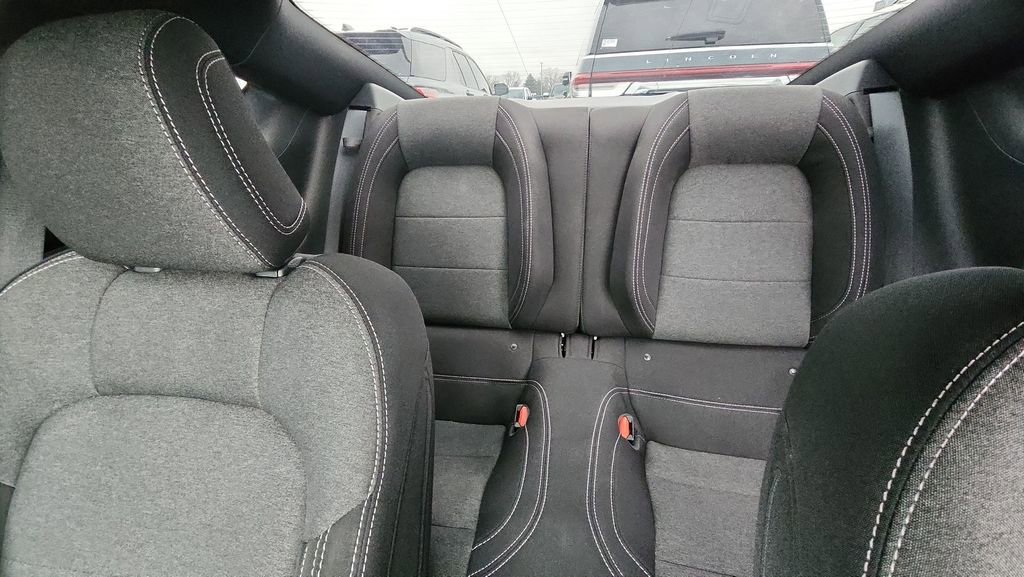 Used 2024 Ford Mustang Coupe RWD image 12