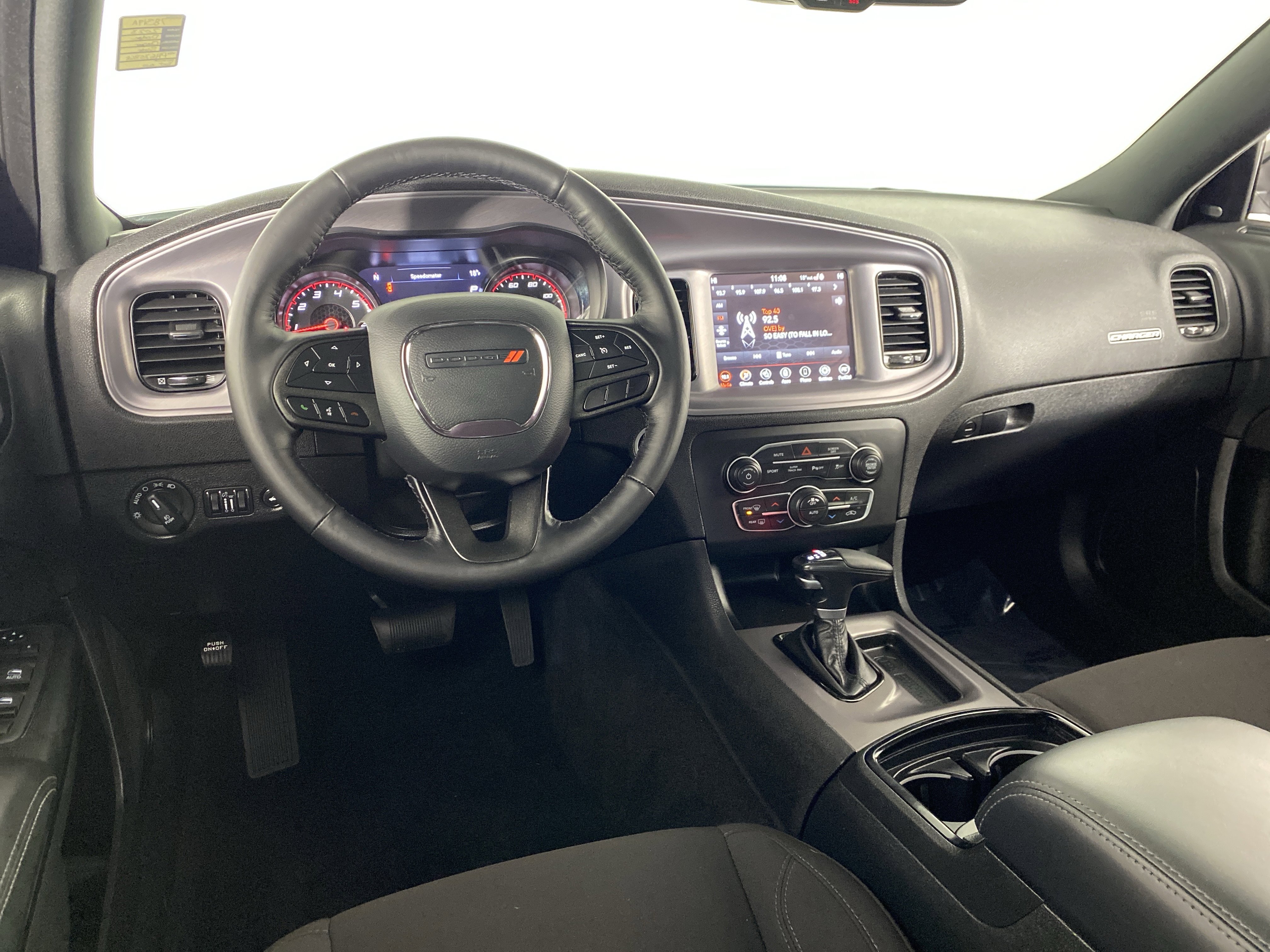 Used 2023 Dodge Charger SXT w/ Blacktop Package image 43