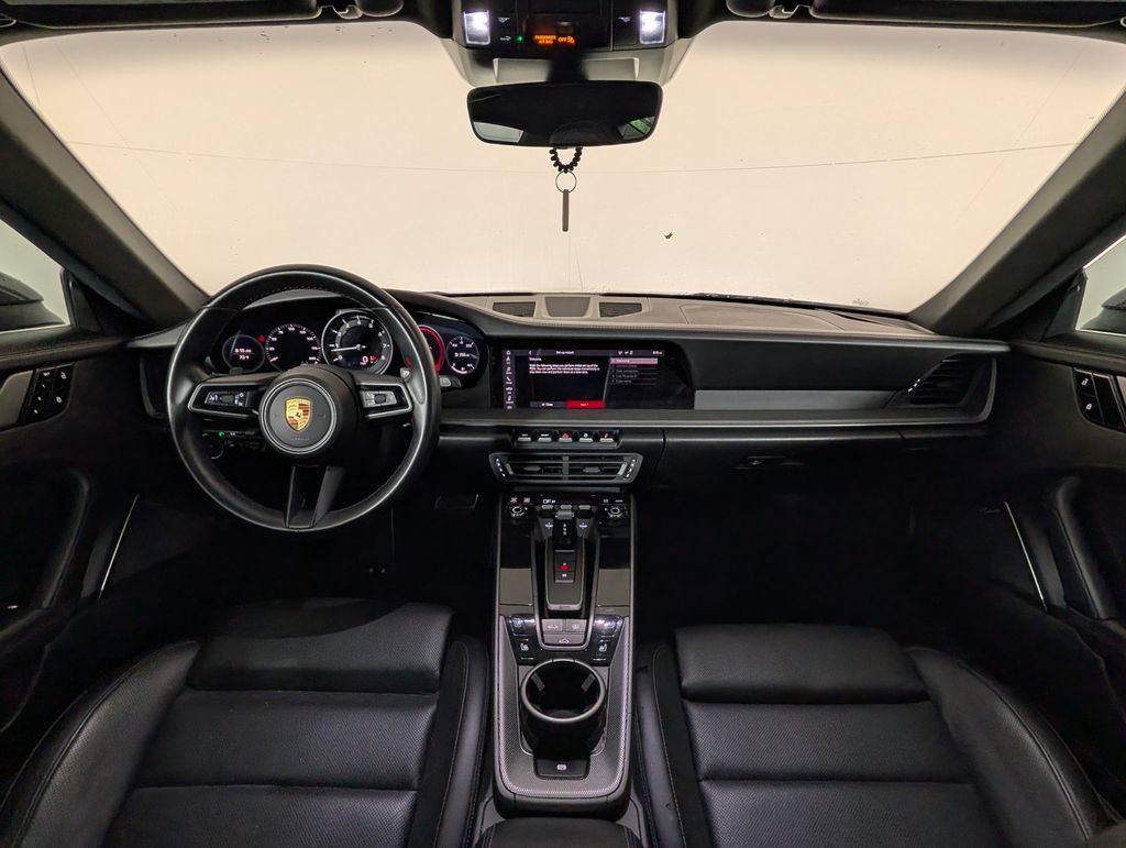 Certified 2020 Porsche 911 Carrera 4S AWD/4WD image 18