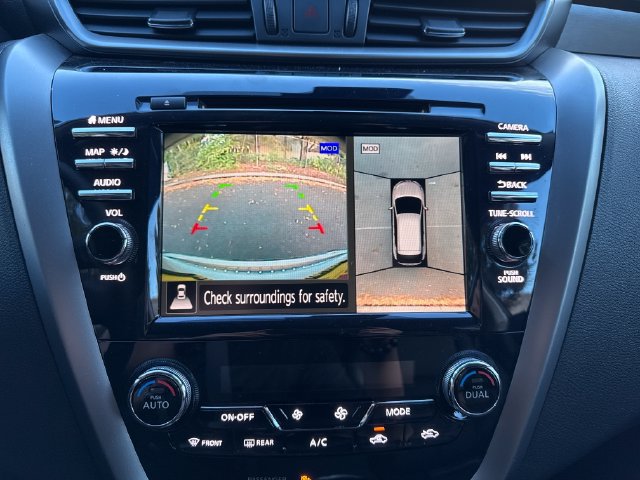 Used 2024 Nissan Murano SL AWD/4WD image 12