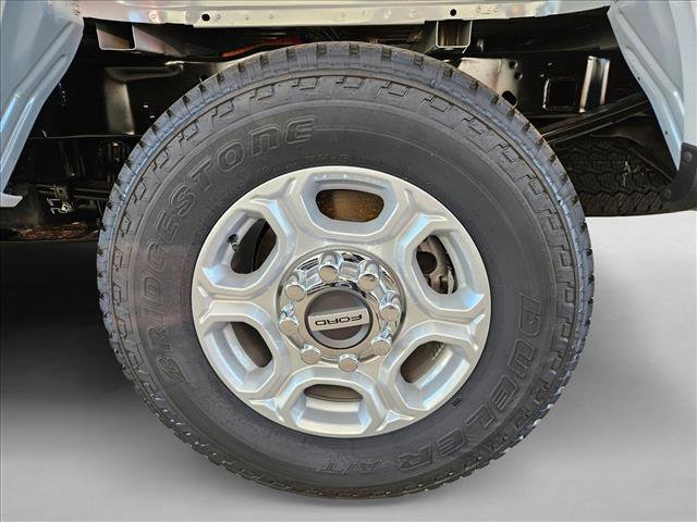 New 2026 Ford F250 XLT w/ FX4 Off-Road Package image 12