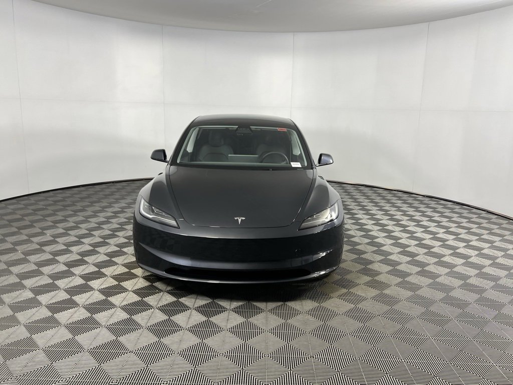 Used 2024 Tesla Model 3 Standard Range image 13