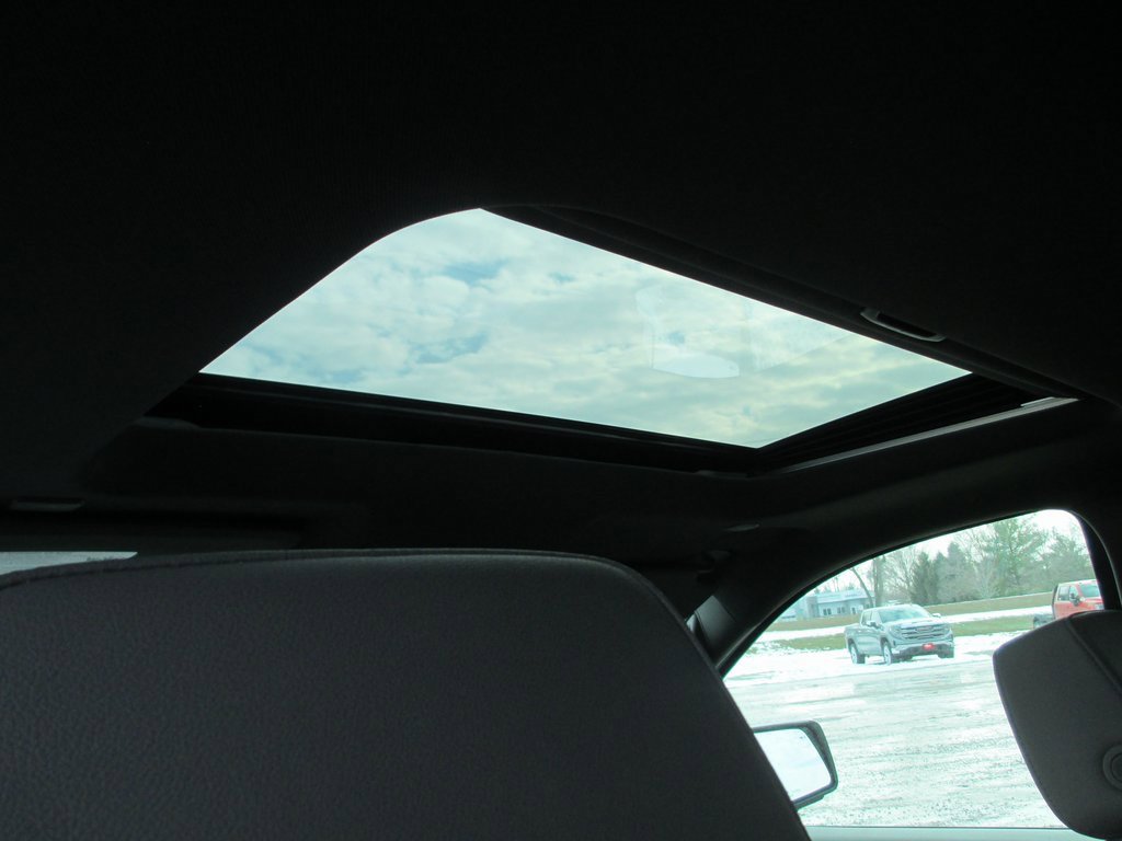 New 2026 GMC Sierra 1500 SLT w/ SLT Premium Plus Package image 15