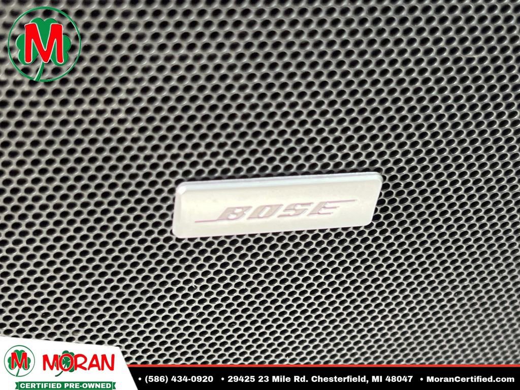 Used 2023 Chevrolet Traverse Premier w/ Redline Edition FWD image 17
