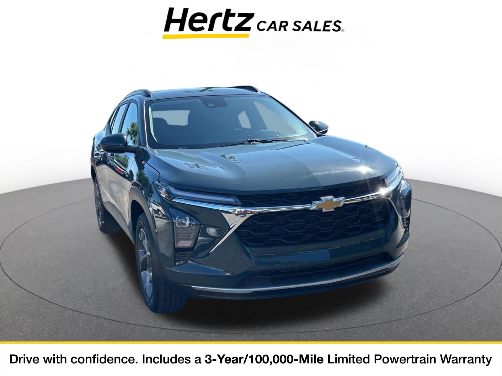 Used 2025 Chevrolet Trax LT FWD image 1