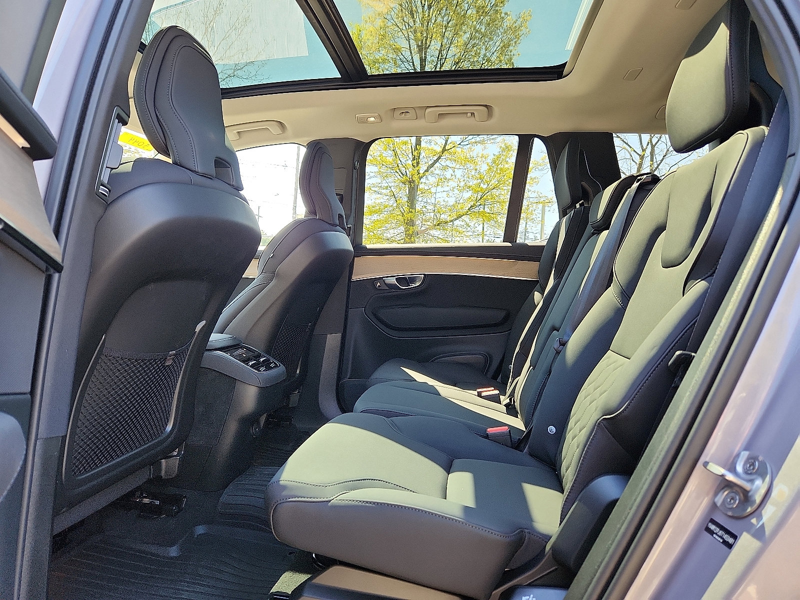 Used 2026 Volvo XC90 B5 Core w/ Protection Package image 10