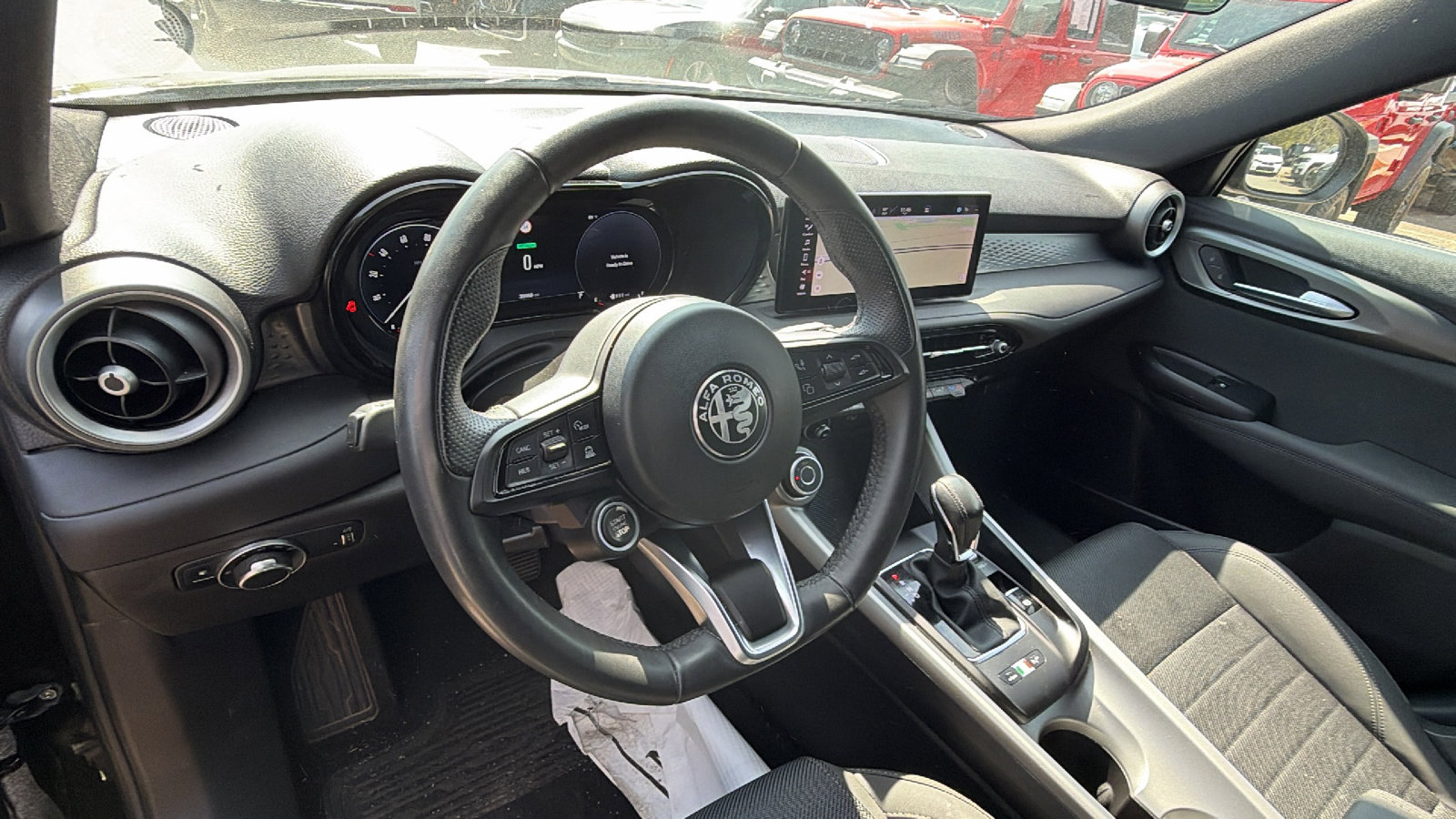 Used 2024 Alfa Romeo Tonale Sprint image 24