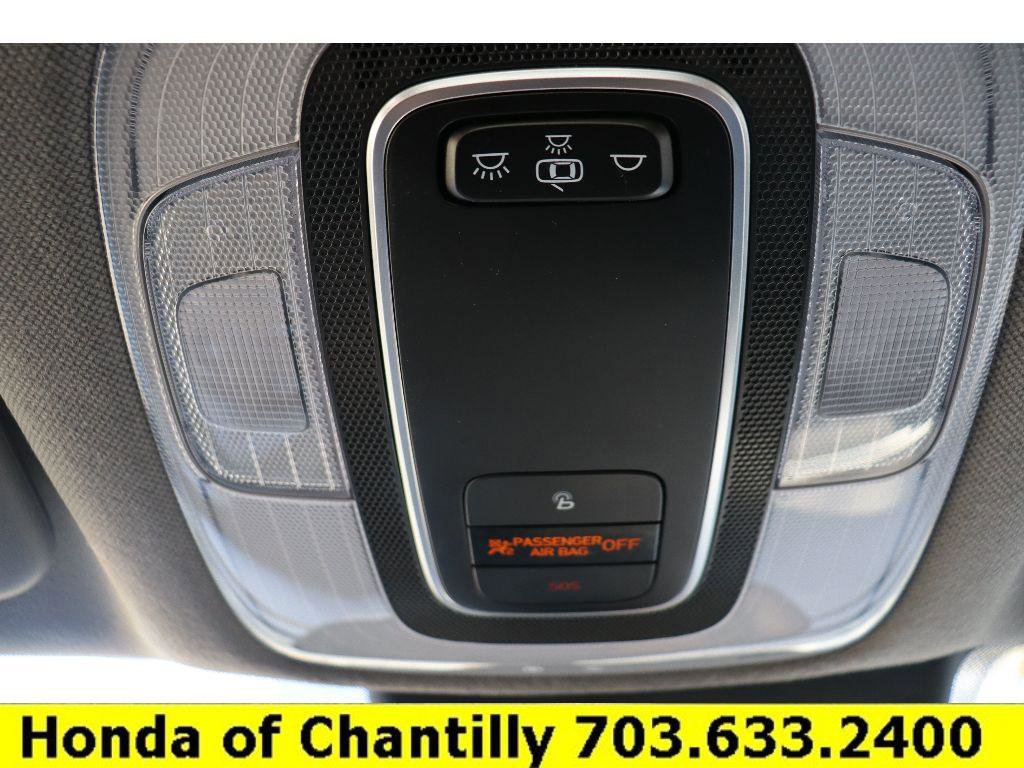 Used 2021 Hyundai Elantra SEL image 19