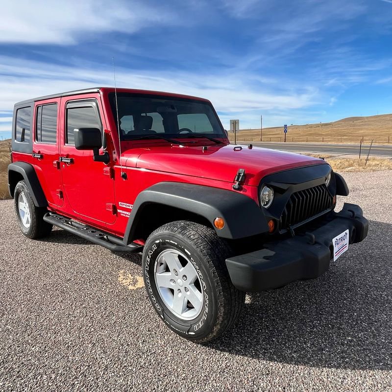 Used 2010 Jeep Wrangler Unlimited Sport w/ PWR Convenience Group image 7