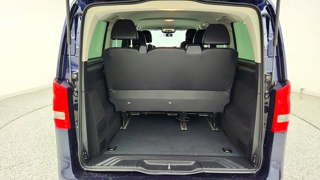 Used 2021 Mercedes-Benz Metris Passenger image 22