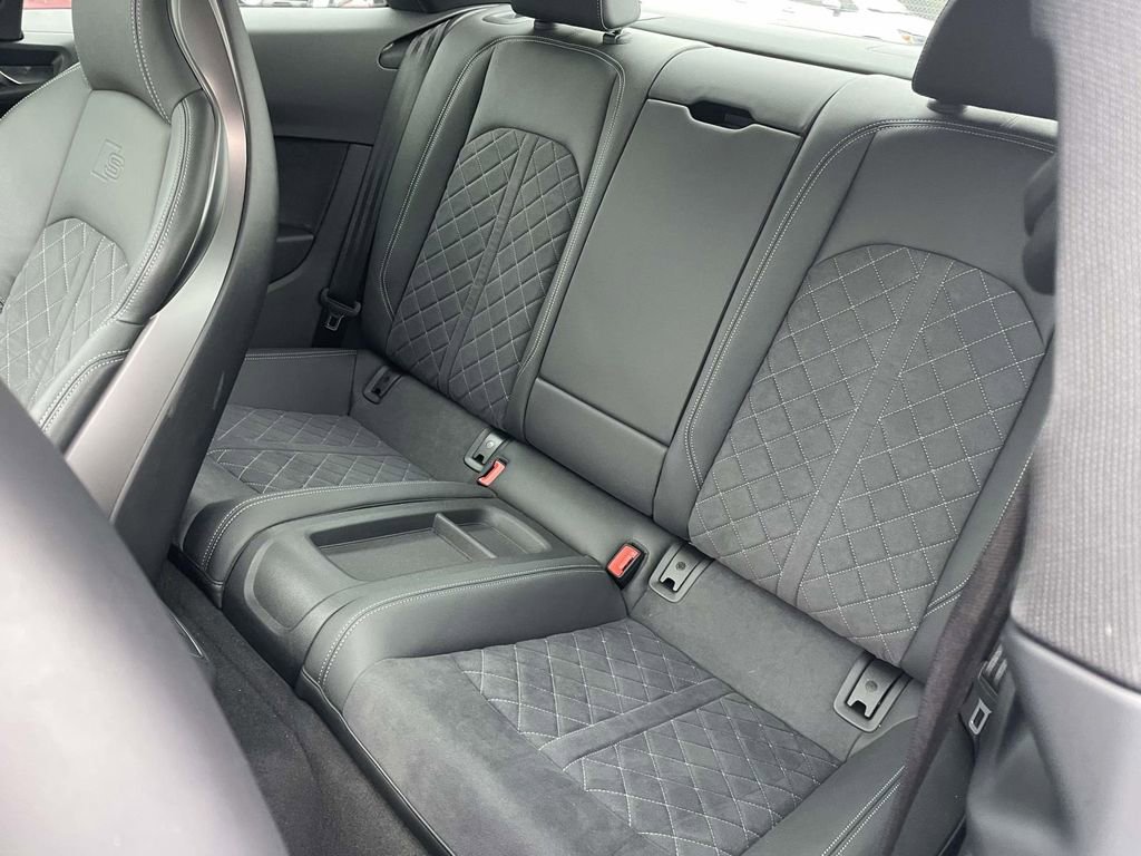 Used 2022 Audi S5 Premium image 24