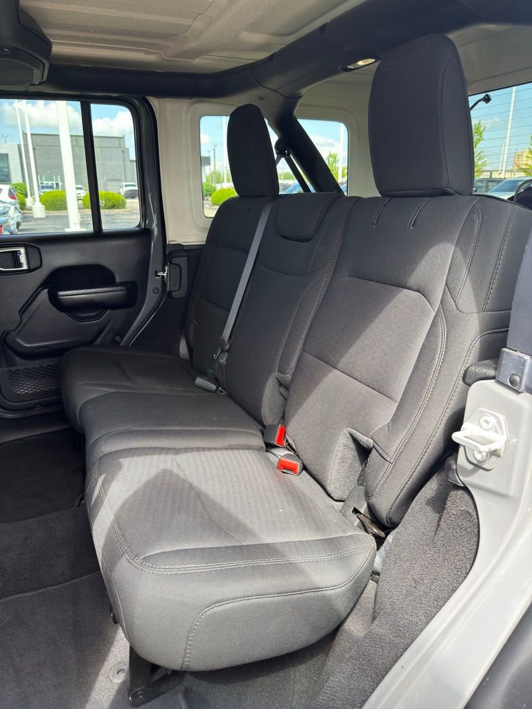 Used 2021 Jeep Wrangler Unlimited Sport AWD/4WD image 27