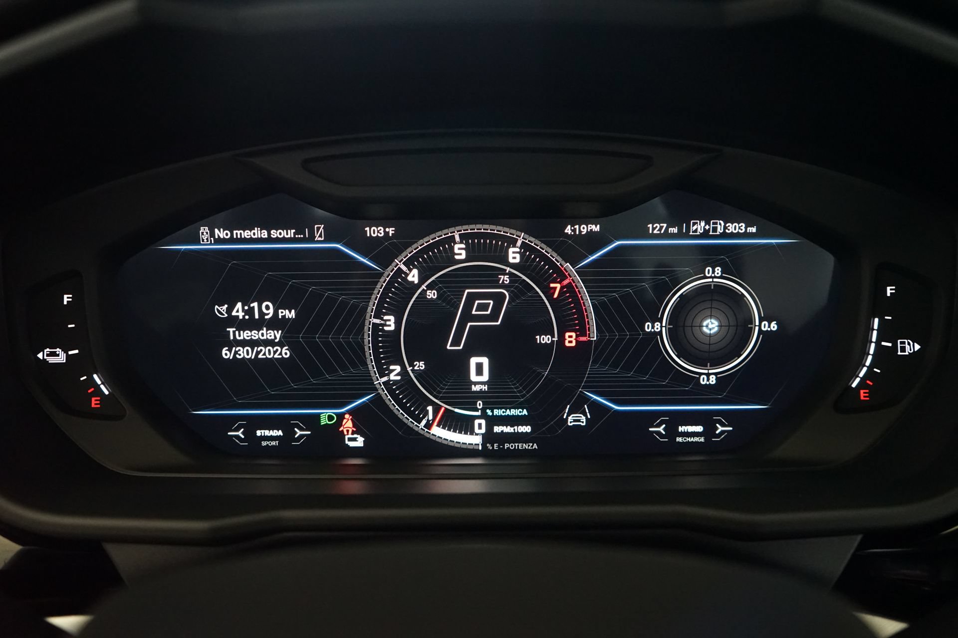 Used 2025 Lamborghini Urus SE AWD/4WD image 14