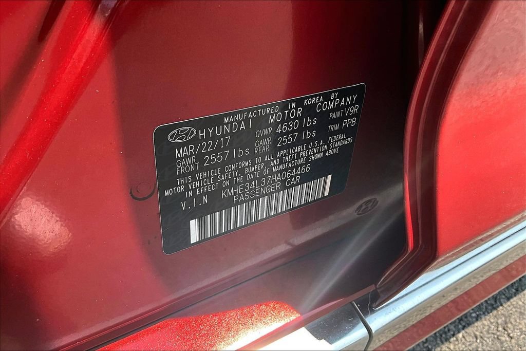 Used 2017 Hyundai Sonata Limited w/ Ultimate Package 02 FWD image 35