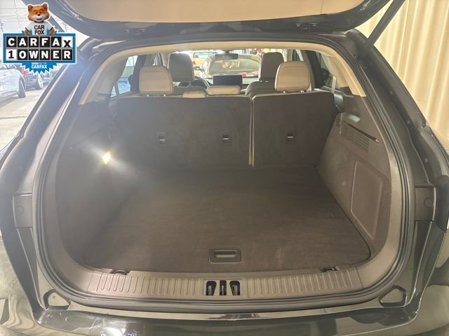 Used 2022 Lincoln Nautilus AWD image 11