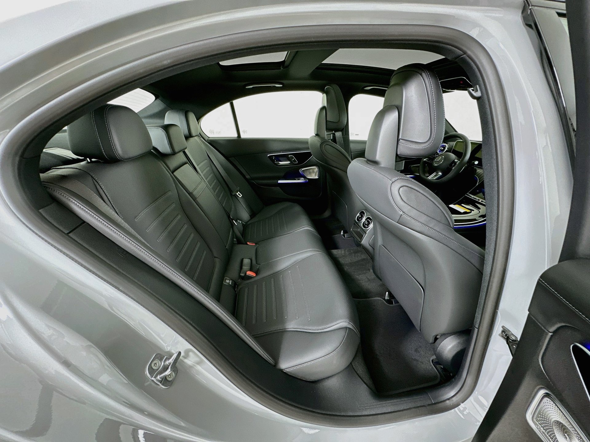 New 2026 Mercedes-Benz C 300 Sedan image 31