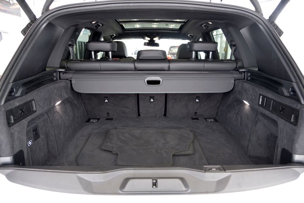 Used 2023 BMW X5 xDrive40i w/ Executive Package image 29