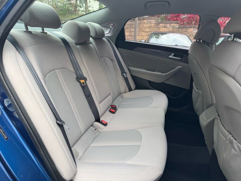 Used 2015 Hyundai Sonata Sport image 16