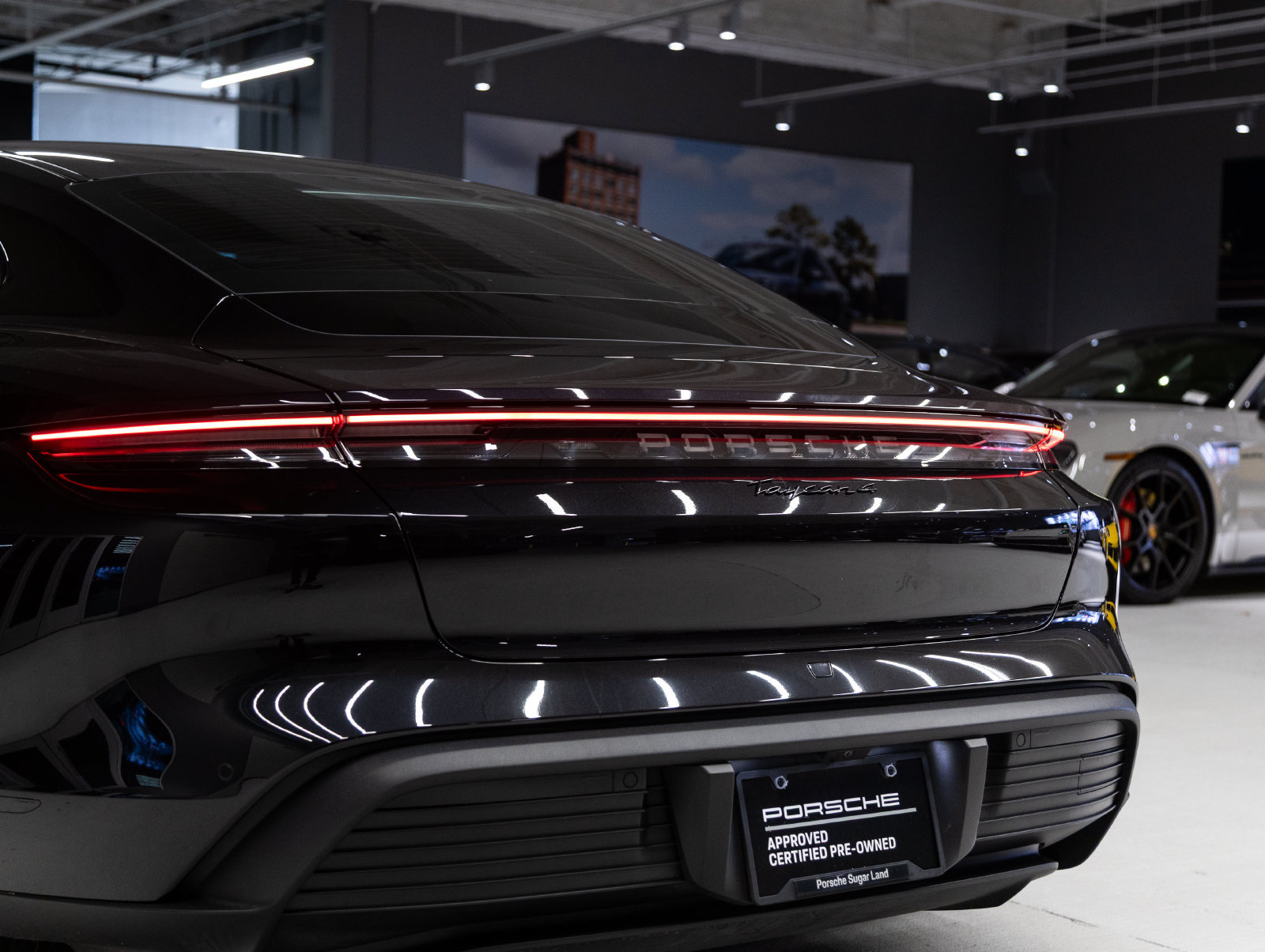 Certified 2025 Porsche Taycan AWD/4WD image 31