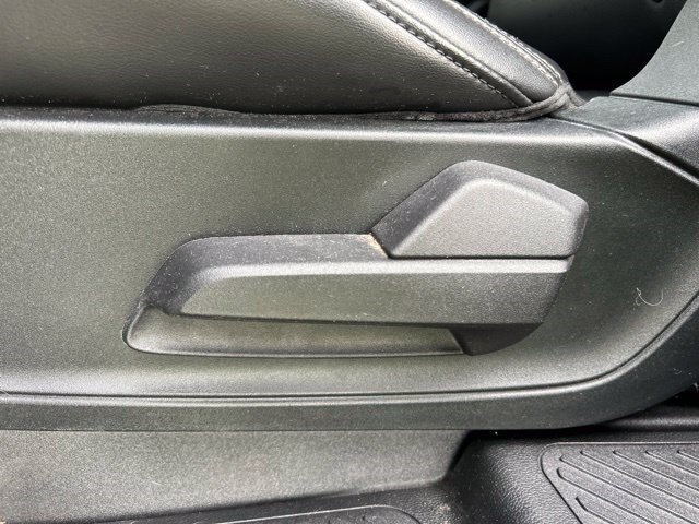 Used 2021 Ford Explorer XLT w/ Equipment Group 202A AWD/4WD image 42