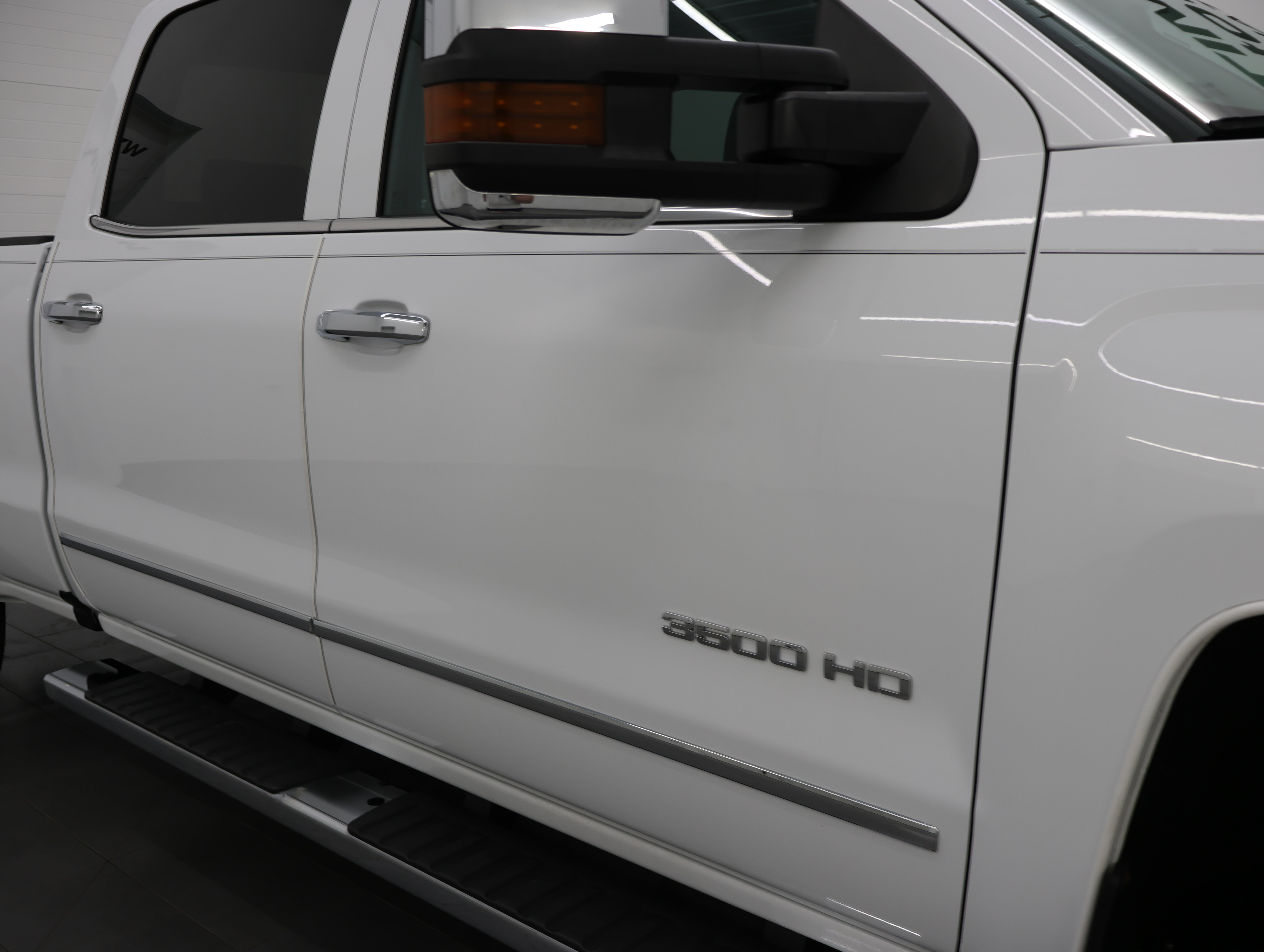 Used 2019 Chevrolet Silverado 3500 LTZ w/ Duramax Plus Package AWD/4WD image 23