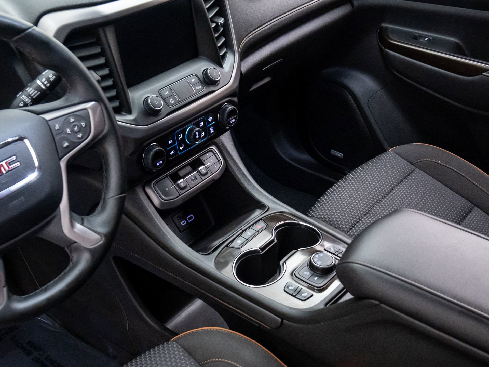 Used 2023 GMC Acadia AT4 w/ LPO, Floor Liner Package image 12