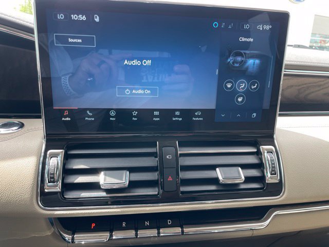 Used 2024 Lincoln Navigator L Reserve AWD/4WD image 19