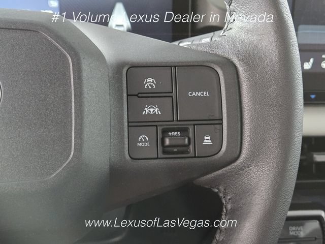 Used 2026 Toyota RAV4 Limited AWD/4WD image 33