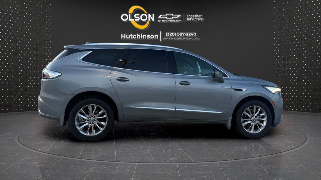 Certified 2023 Buick Enclave Avenir w/ Avenir Technology Package image 10