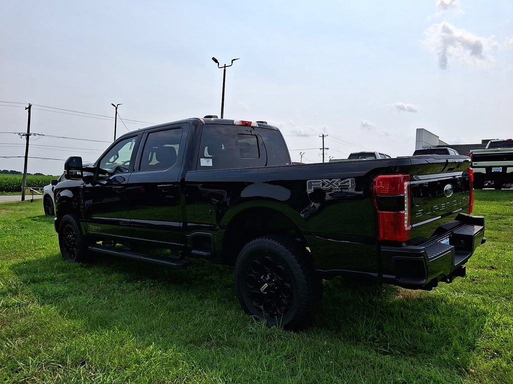 New 2026 Ford F250 Lariat w/ Black Appearance Package AWD/4WD image 3