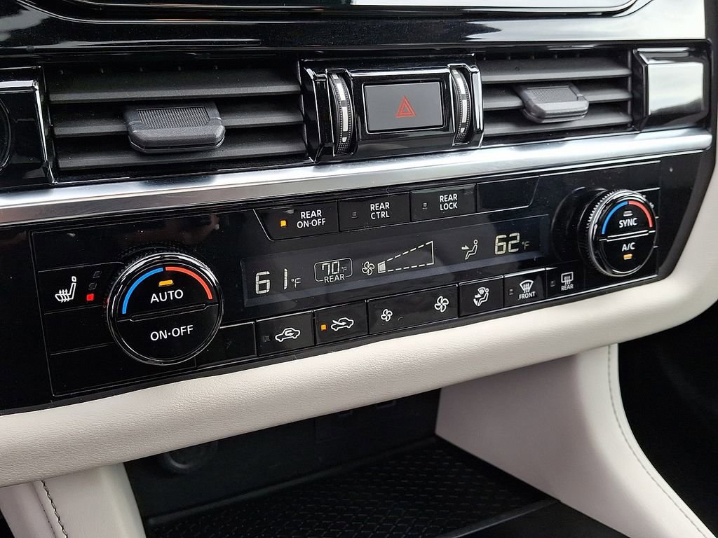 Certified 2023 Nissan Pathfinder SV w/ SV Premium Package image 16