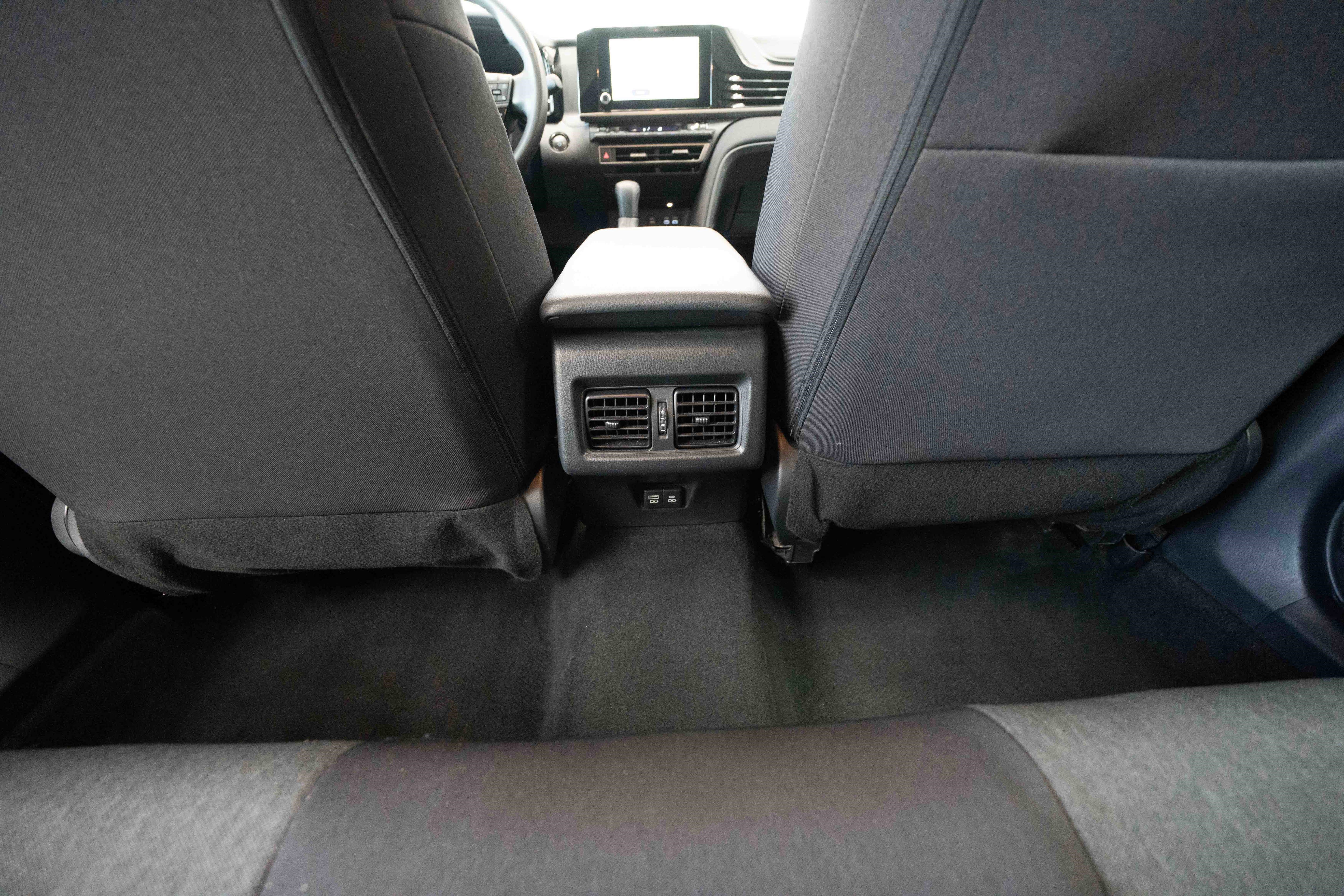 Used 2025 Toyota Camry LE FWD image 22