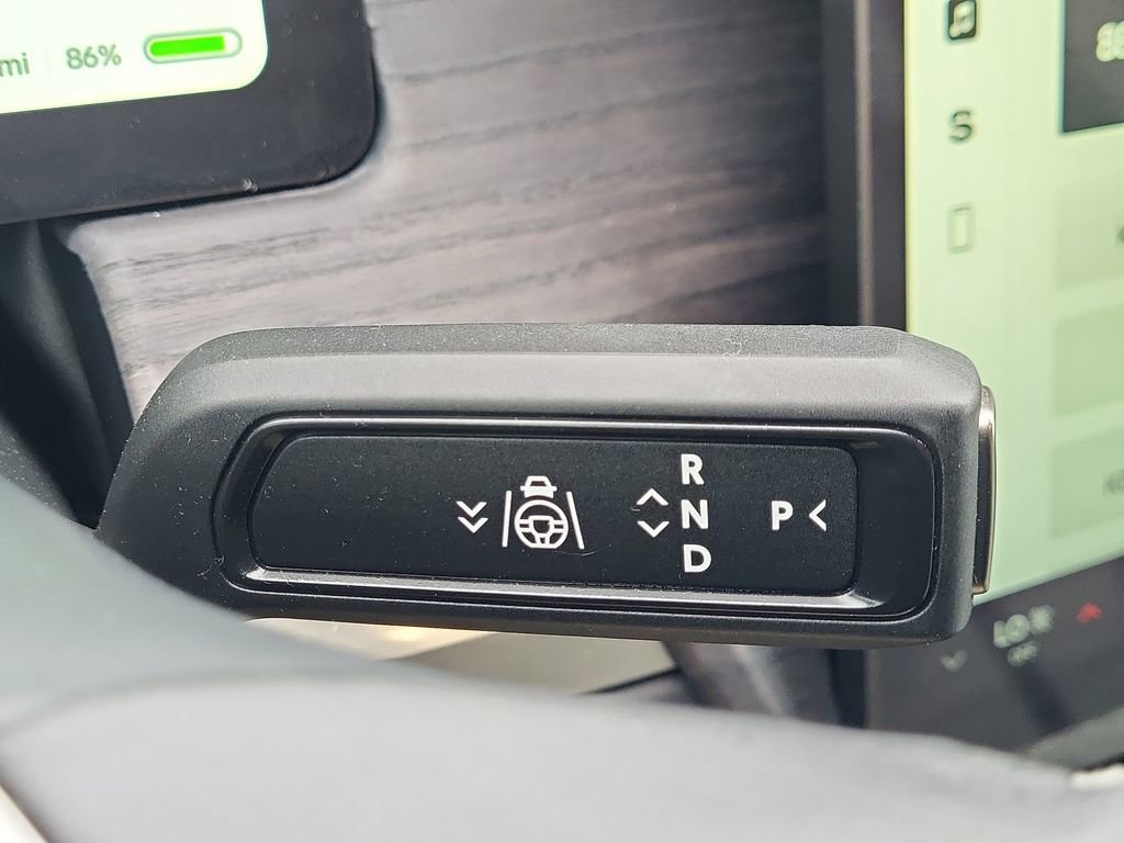 Used 2023 Rivian R1S Adventure AWD/4WD image 23